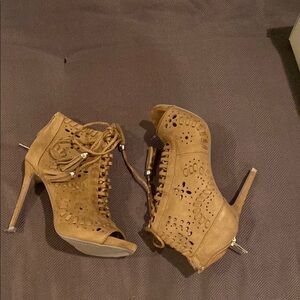 Women's Tan Lace-Up Heeled Booties